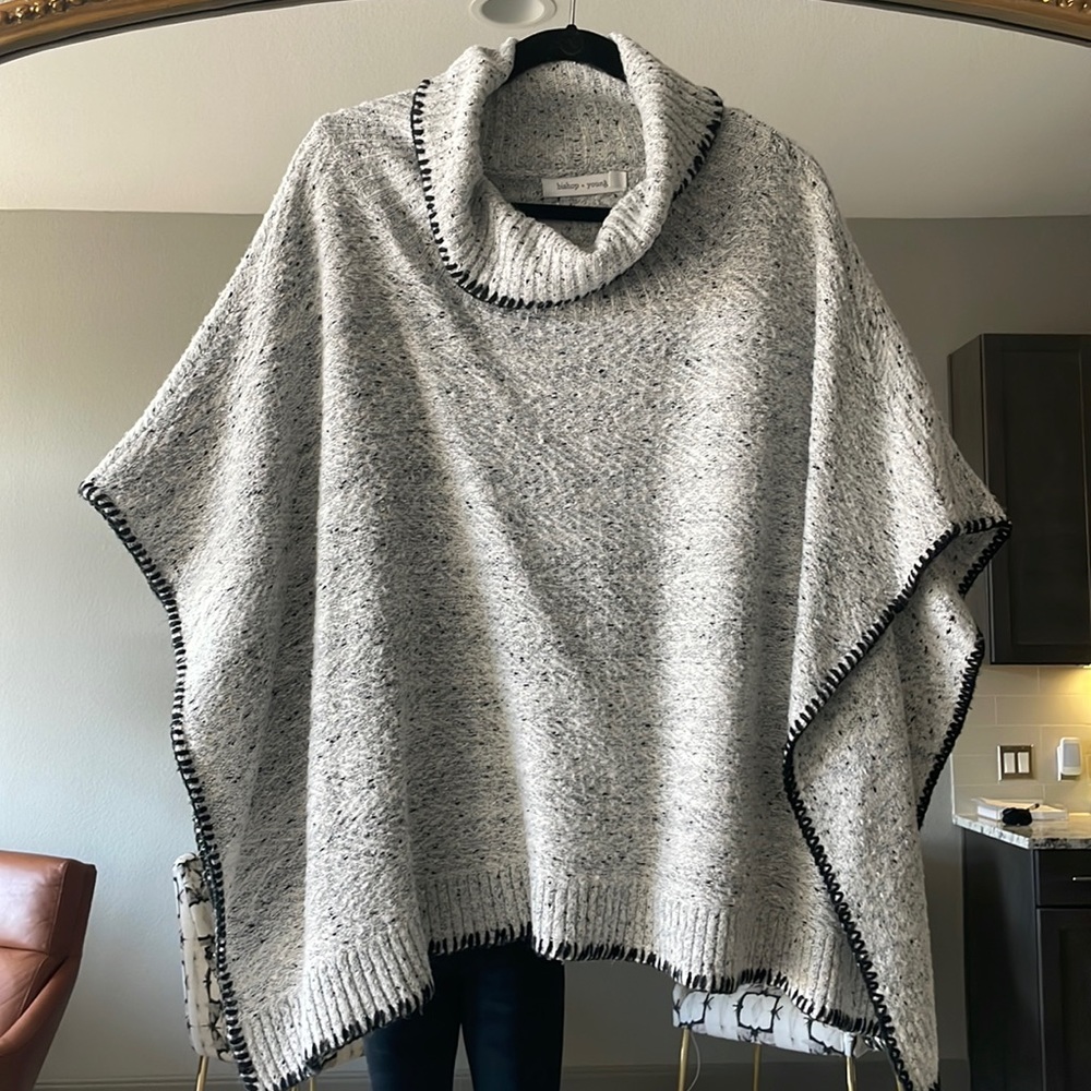 Bishop and Young - medium - gray cowl neck sweater